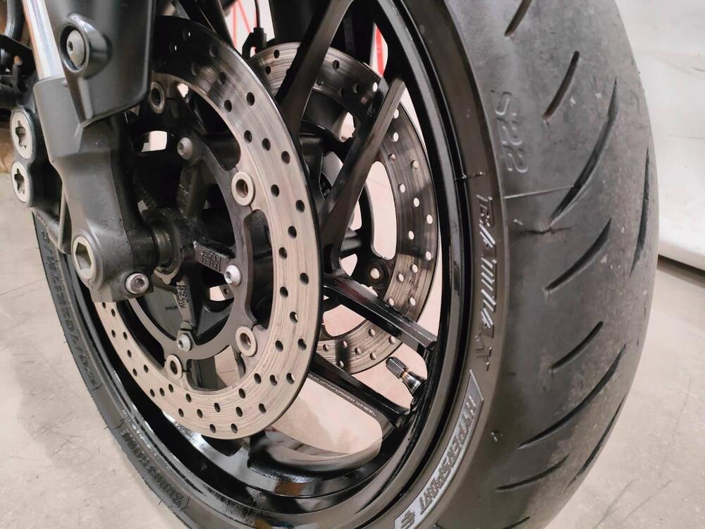 Yamaha MT-09 (2021 - 23) (5)