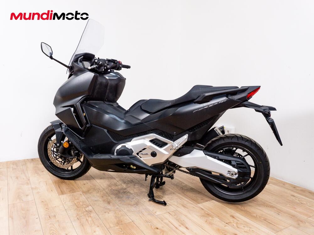 Honda Forza 750 DCT (2021 - 24) (7)
