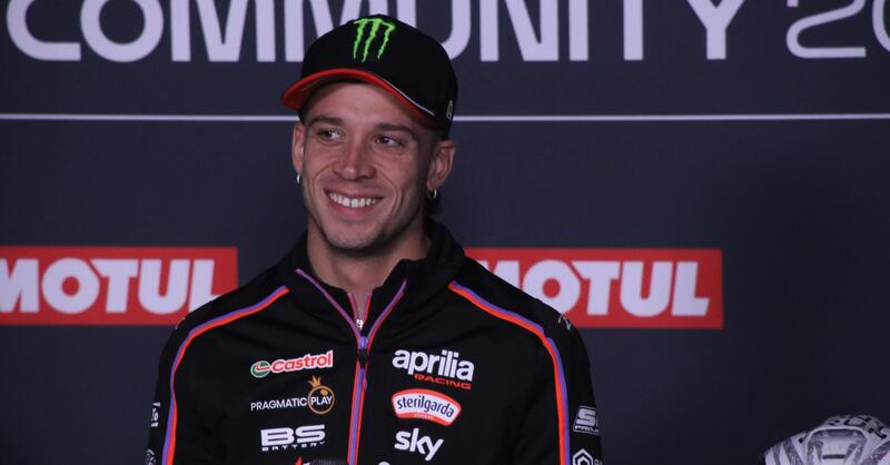 MotoGP 2025. GP di Valencia. Marco Bezzecchi: &quot;Riavere Jorge Martin nel box? Bello per lui e per tutta l&#039;Aprilia&quot;