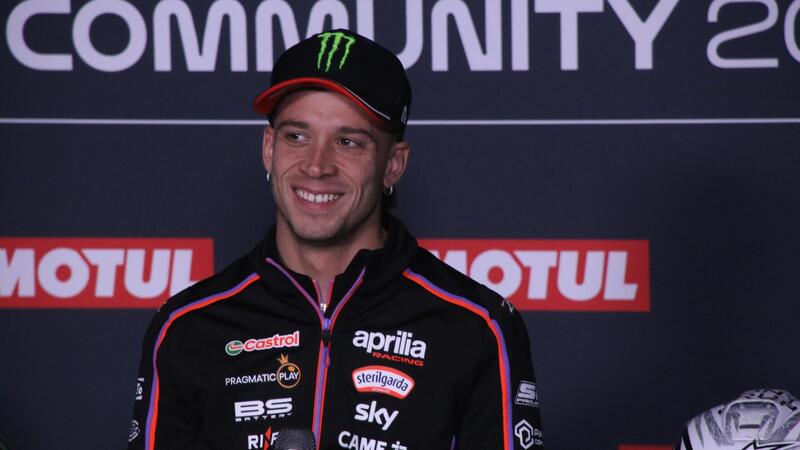 MotoGP 2025. GP di Valencia. Marco Bezzecchi: &quot;Riavere Jorge Martin nel box? Bello per lui e per tutta l&#039;Aprilia&quot;