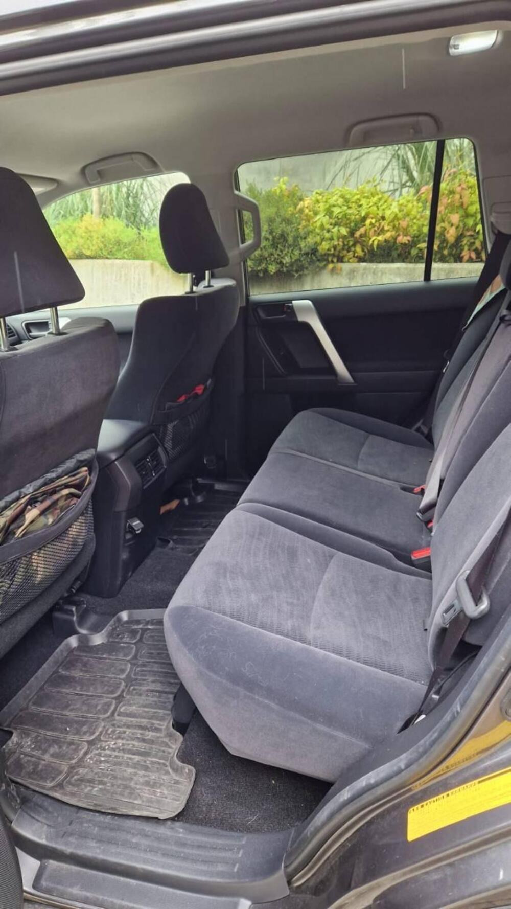 Toyota Land Cruiser usata a Verbano Cusio Ossola (7)