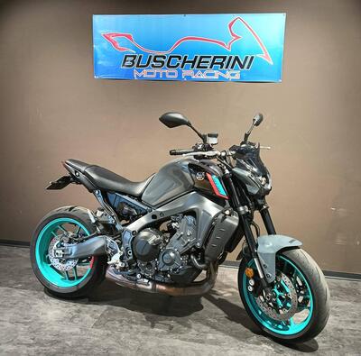 Yamaha MT-09 (2021 - 23) usata