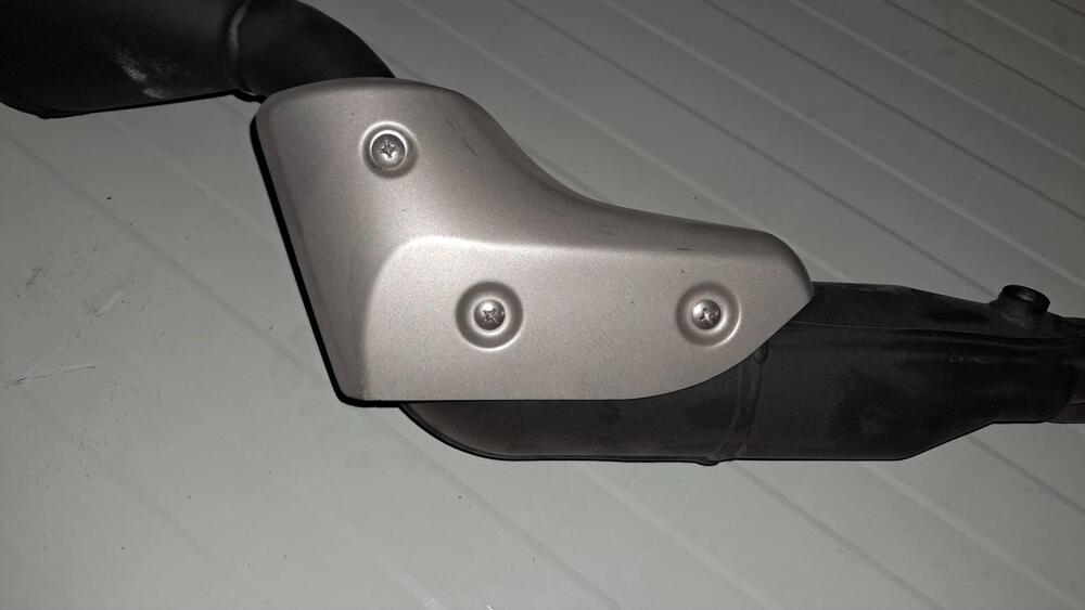 Scarico T max 530 2018 Yamaha (2)