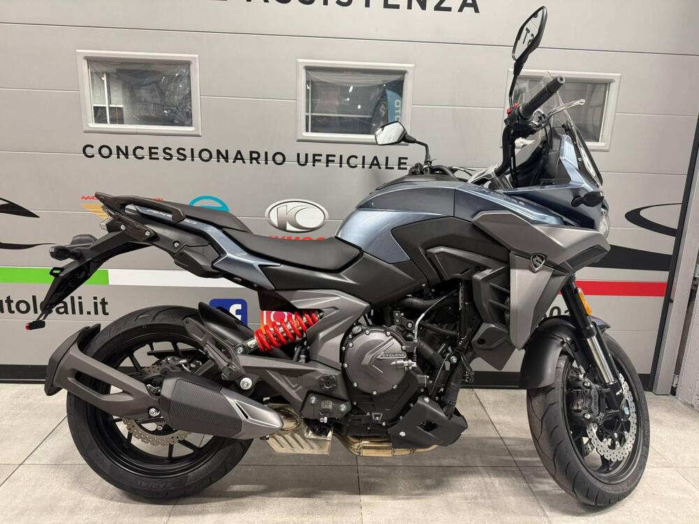 Cyclone RX650 (2025 - 26)