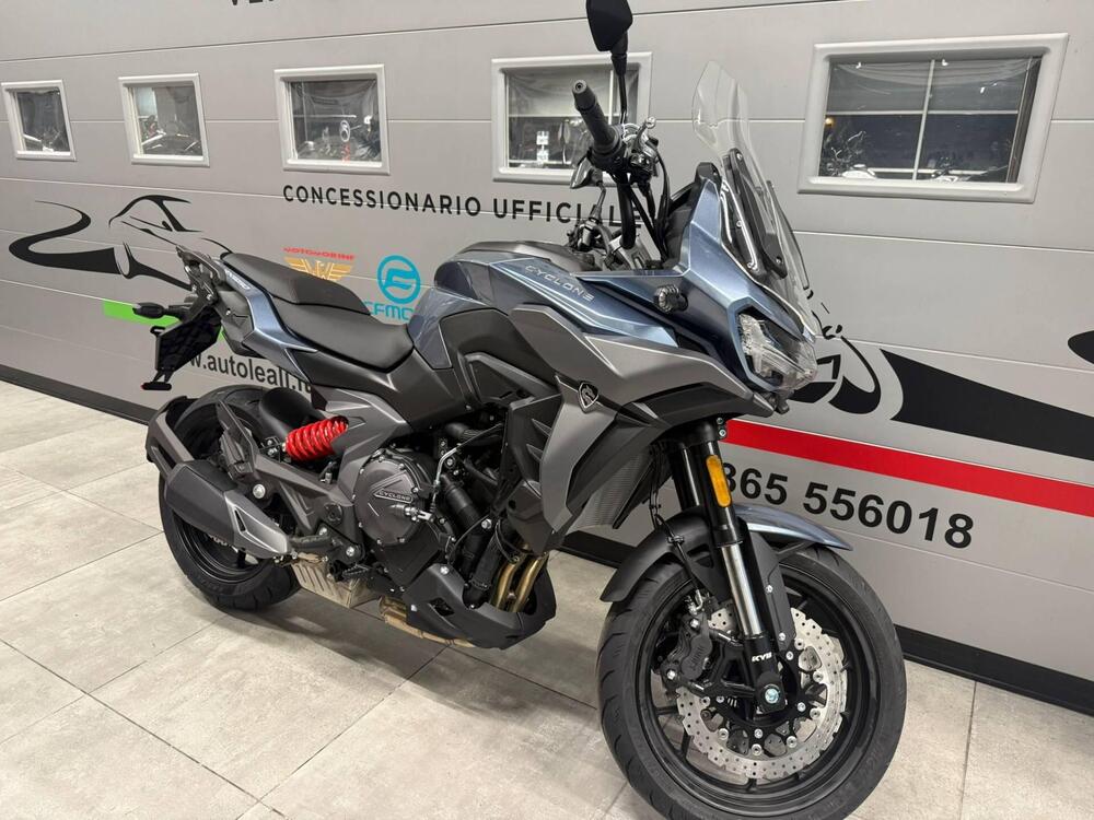 Cyclone RX650 (2025 - 26) (3)