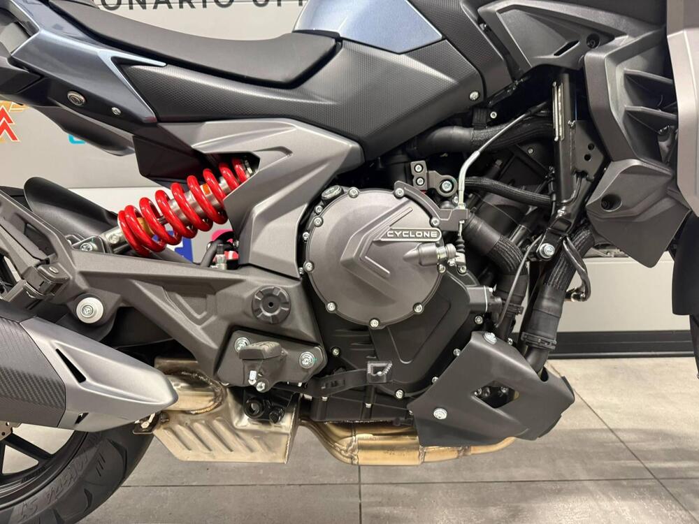 Cyclone RX650 (2025 - 26) (14)