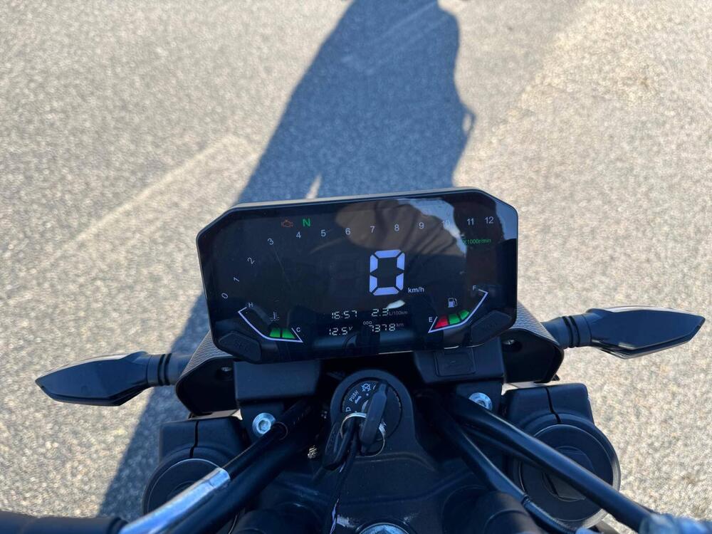 Voge Brivido 125R (2023 - 26) (3)