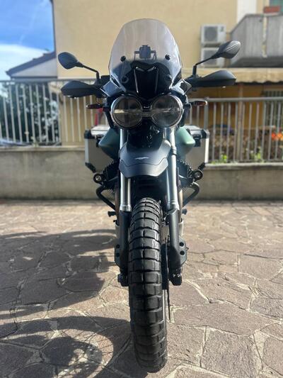 Moto Guzzi V85 TT (2021 - 23) usata