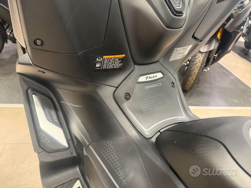 Yamaha T-Max 560 (2025 - 26) (4)