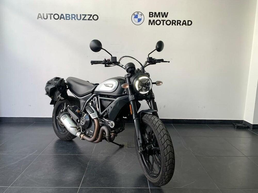 Ducati Scrambler 800 Icon Dark (2020) (2)
