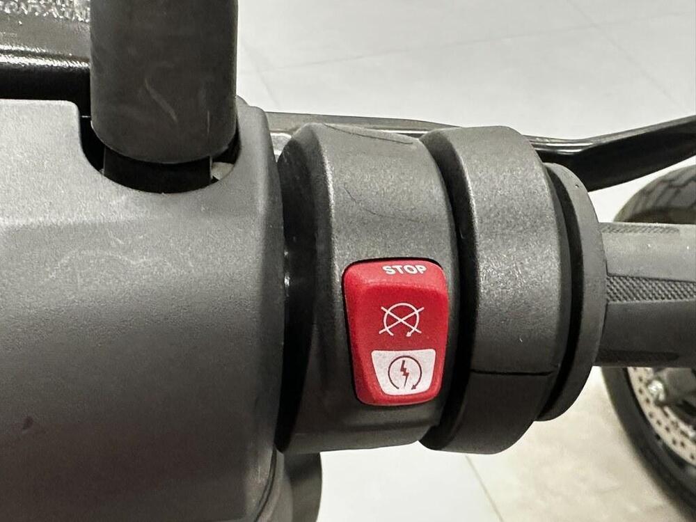 Bmw C 400 X (2025 - 26) (9)