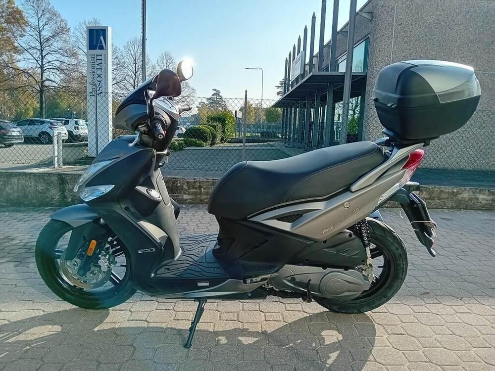 Kymco Agility 200i R16 + (2021 - 25) (6)