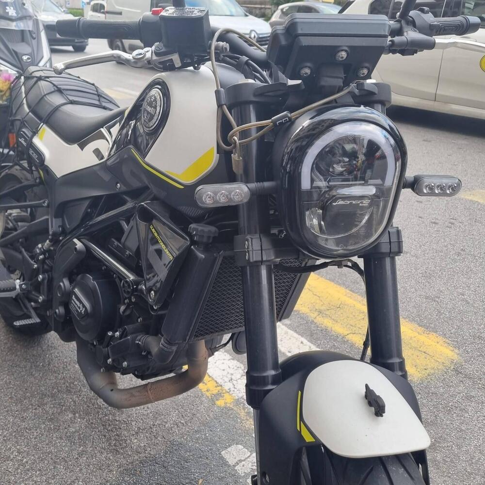 Benelli Leoncino 250 (2021 - 25)