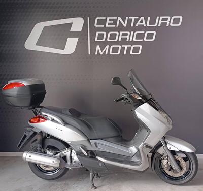 Yamaha X-Max 250 (2007 - 09) usata