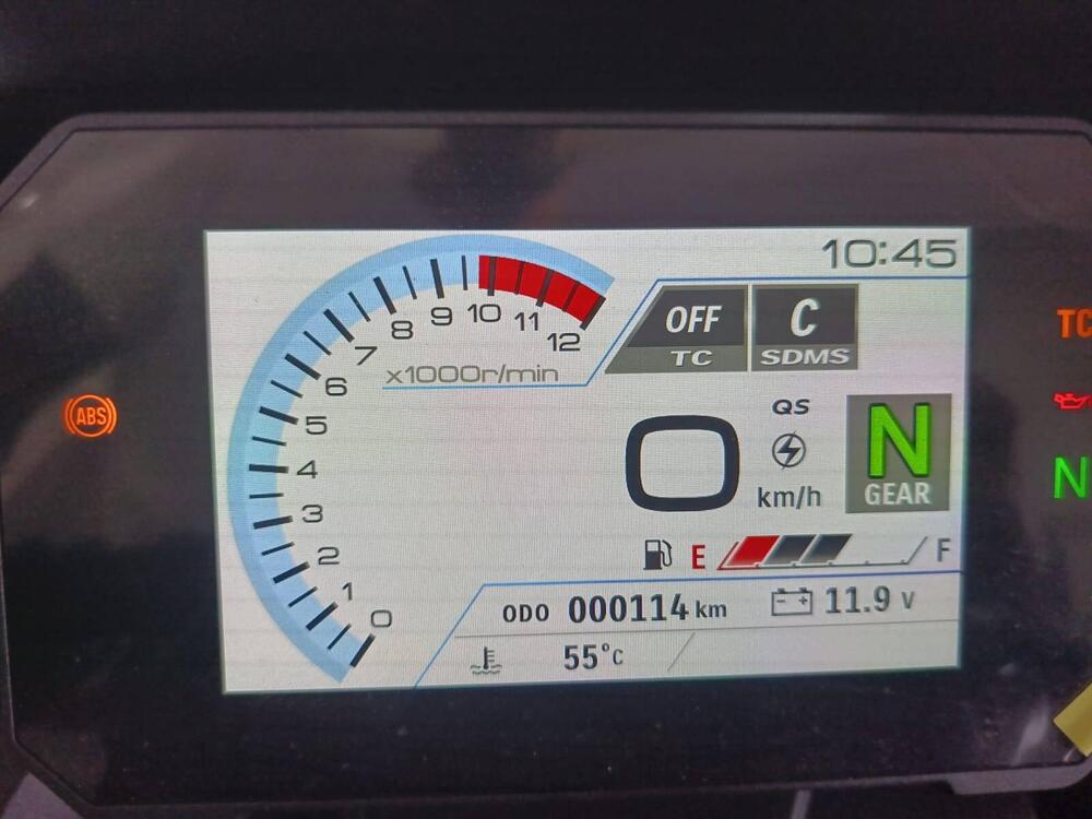 Suzuki GSX-8R (2024 - 26) (4)