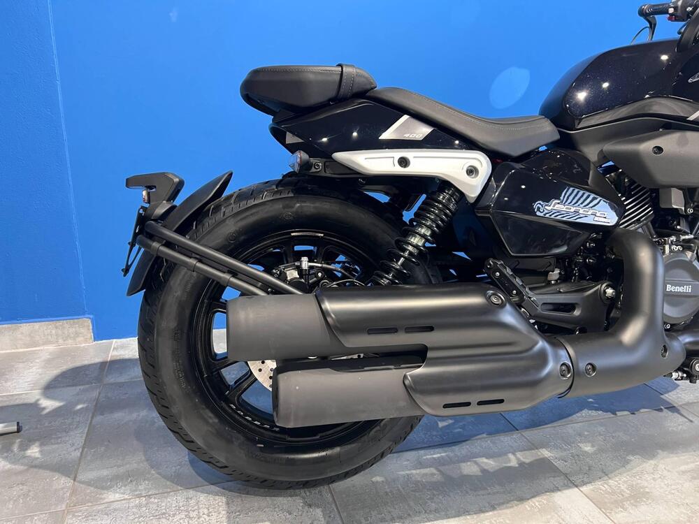 Benelli Leoncino 400 Bobber (2026) (10)