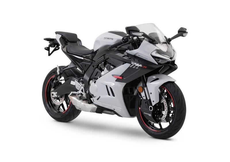 CFMOTO 675SR 675SR-R (2025)
