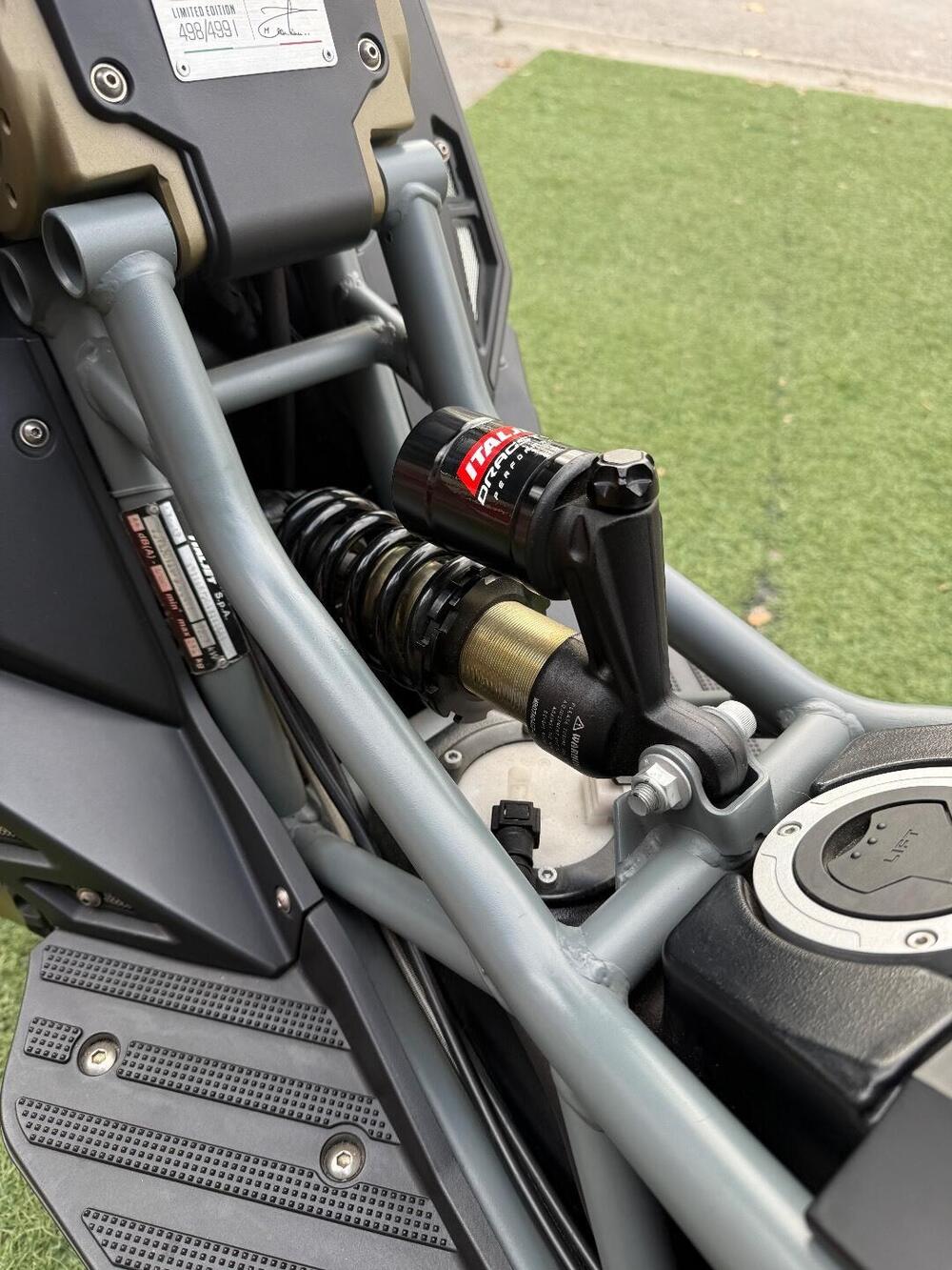 Italjet Moto Dragster 200 (2022 - 24) (13)