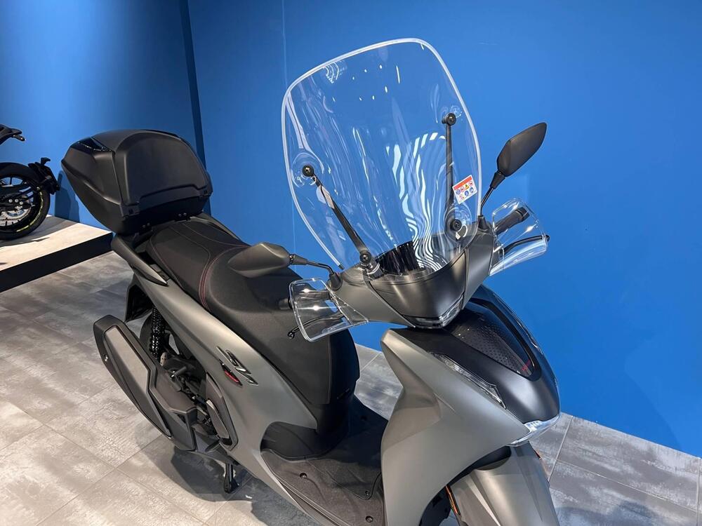 Honda SH 350i Sport (2025 - 26) (4)