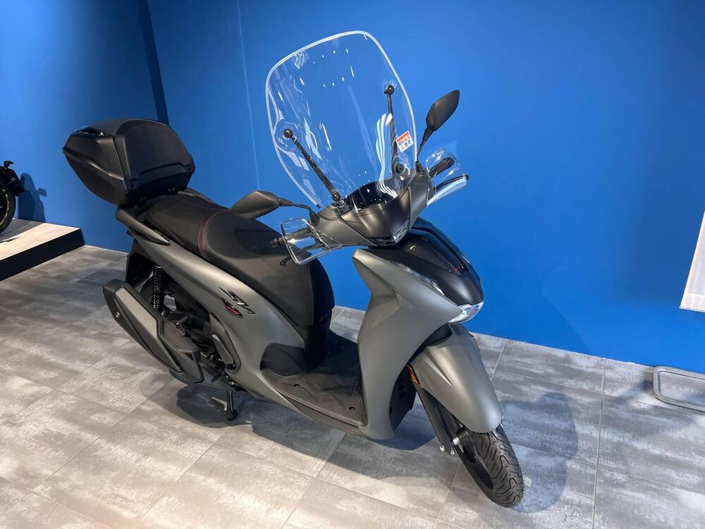 Honda SH 350i Sport (2025 - 26) (3)
