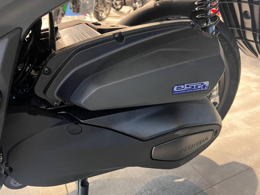 Honda SH 350i Sport (2025 - 26) (16)