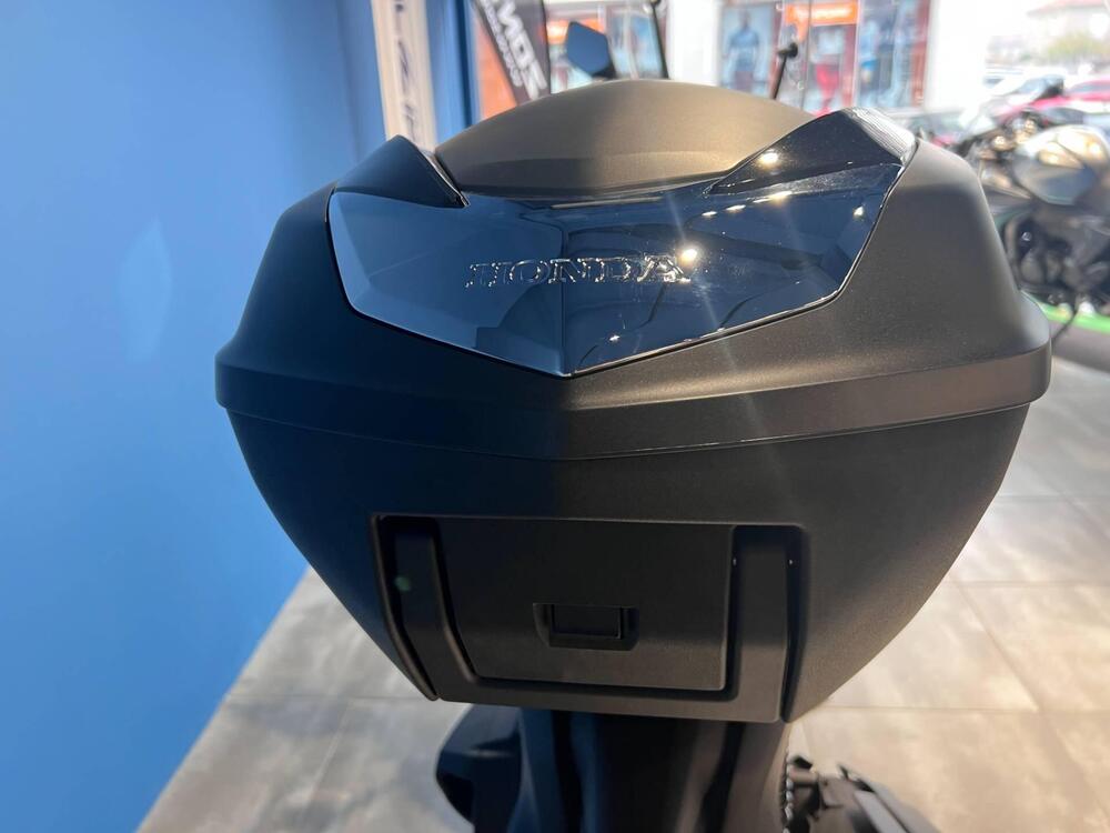 Honda SH 350i Sport (2025 - 26) (15)