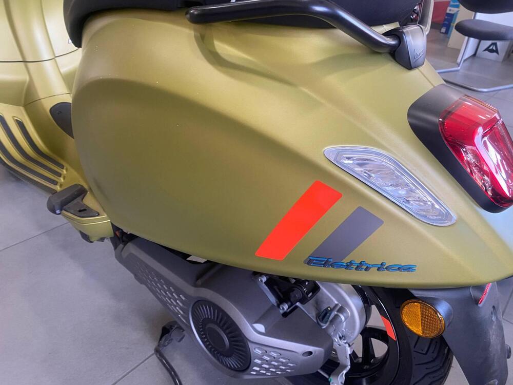 Vespa Sprint Elettrica 45 S (2024 - 25) (9)