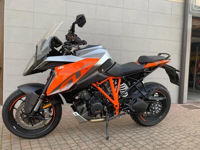 KTM 1290 Super Duke GT ABS (2016 - 18) usata