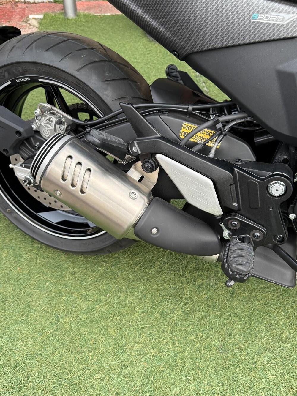 CFMOTO 700CL-X Sport (2022 - 25) (10)