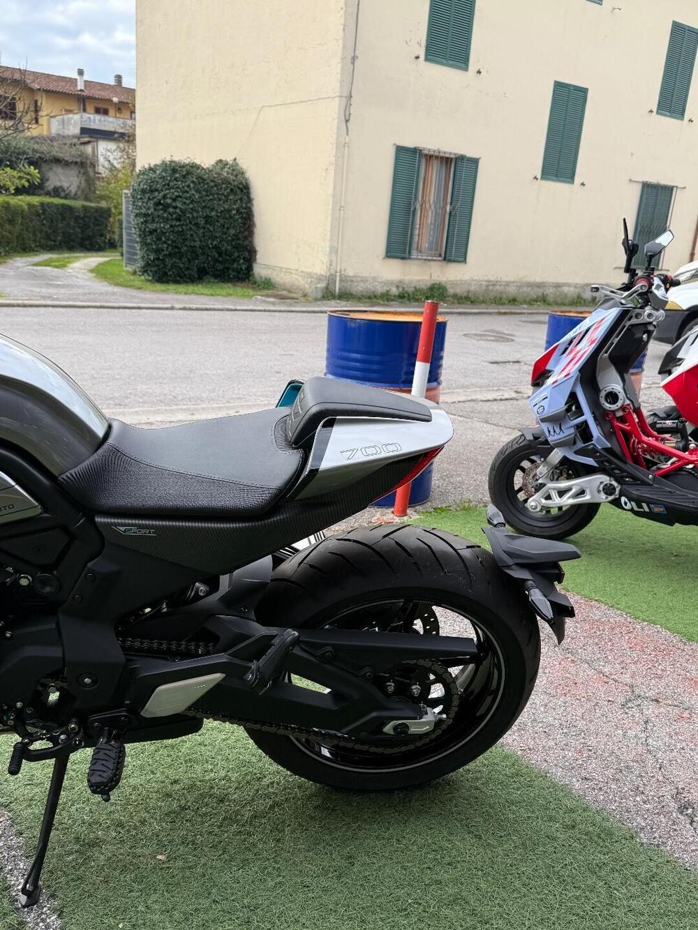 CFMOTO 700CL-X Sport (2022 - 25) (14)