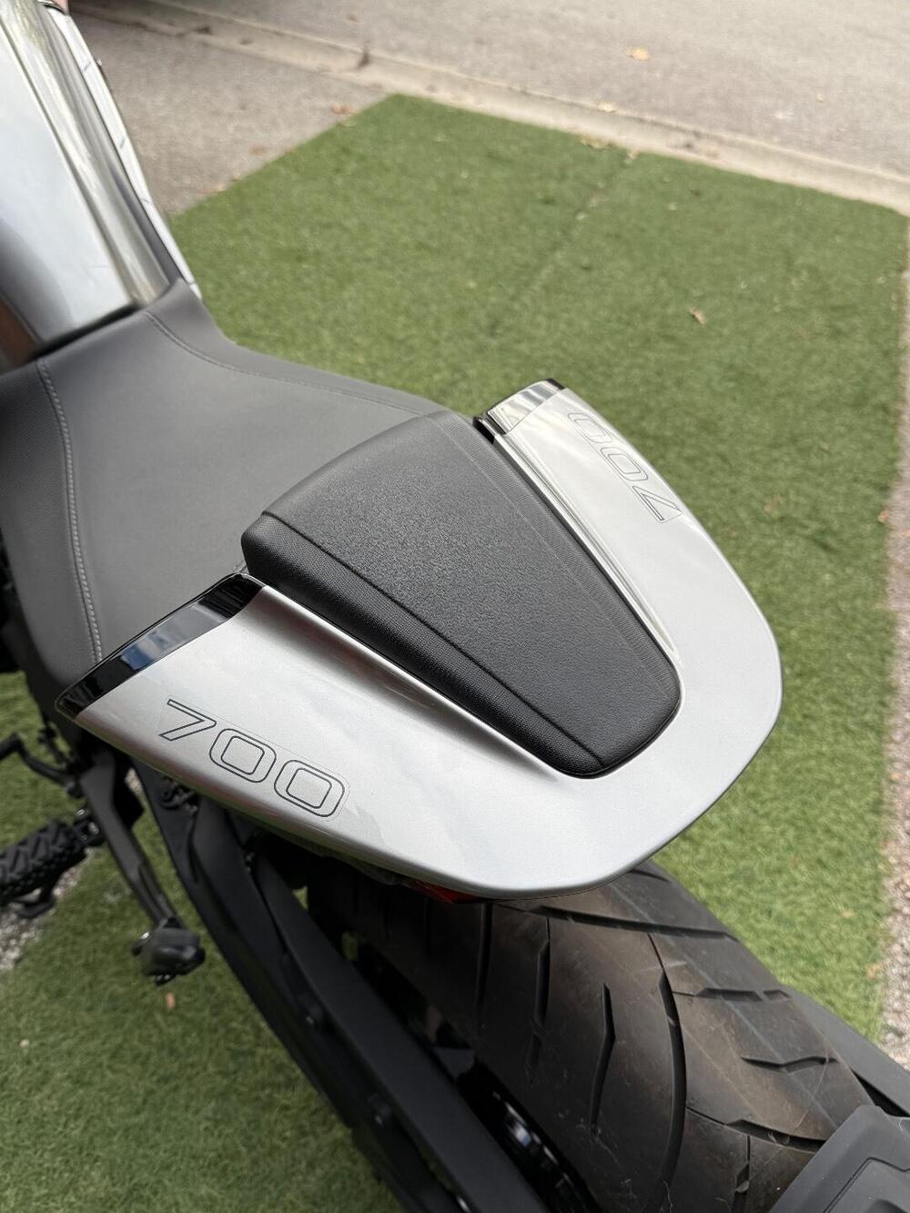 CFMOTO 700CL-X Sport (2022 - 25) (17)