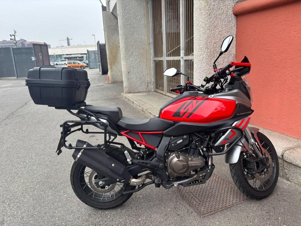 QJ Motor SRT 600 SX (2024 - 26) (6)