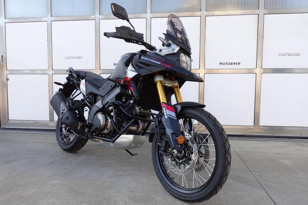 Suzuki V-Strom 1050DE (2025 - 26) (2)