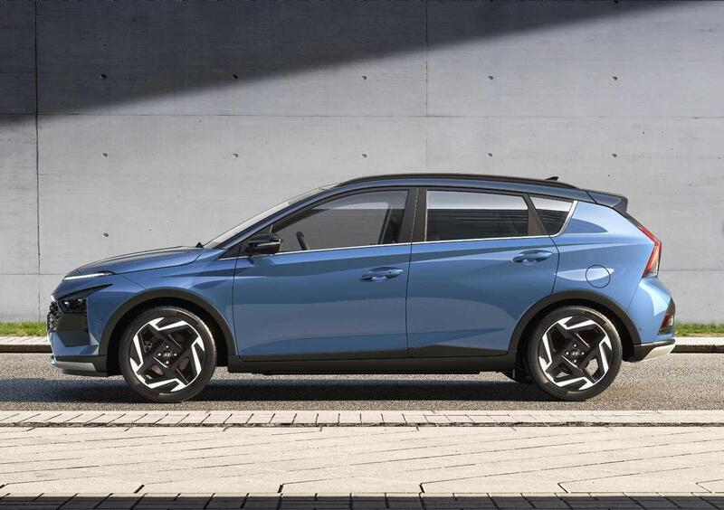 Hyundai Bayon (2021-->>) (4)