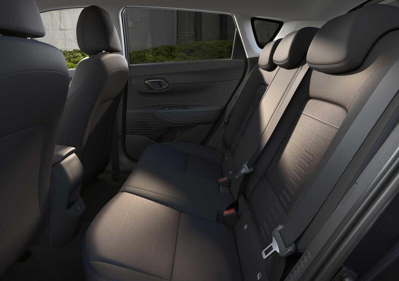 Hyundai Bayon (2021-->>) (9)