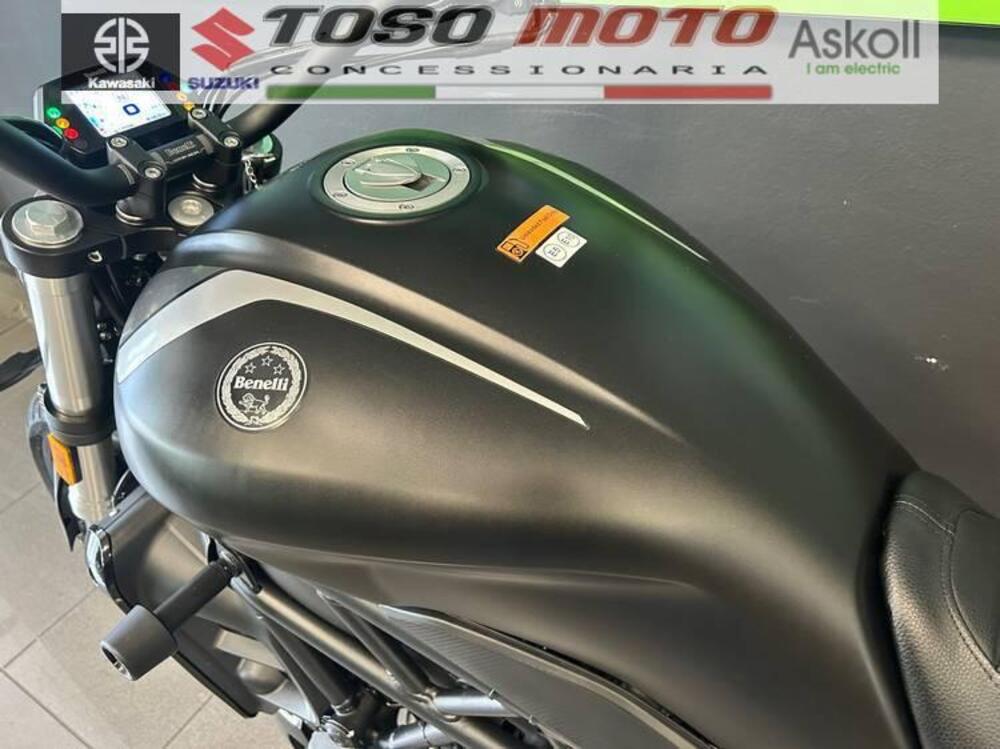 Benelli 502 C (2021 - 25) (12)