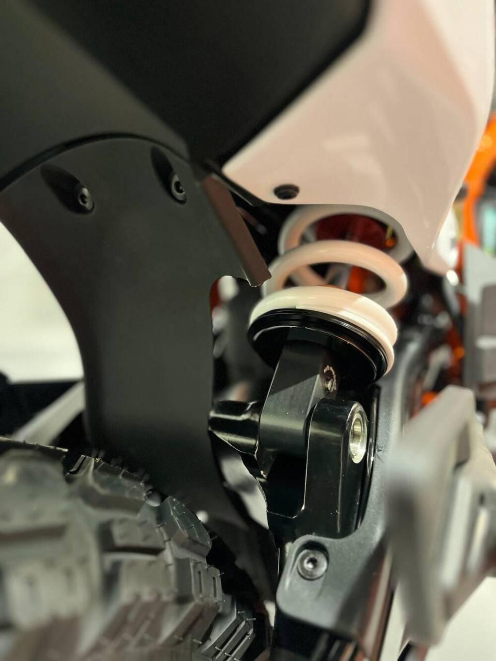 KTM 390 Adventure R (2025 - 26) (8)