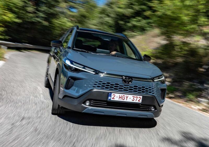 Toyota Corolla Cross Hybrid (5)