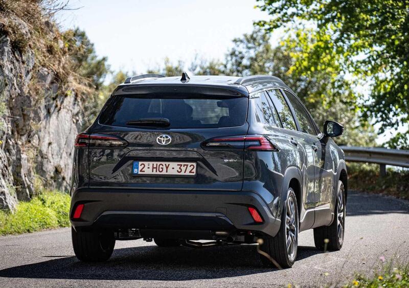 Toyota Corolla Cross Hybrid (7)