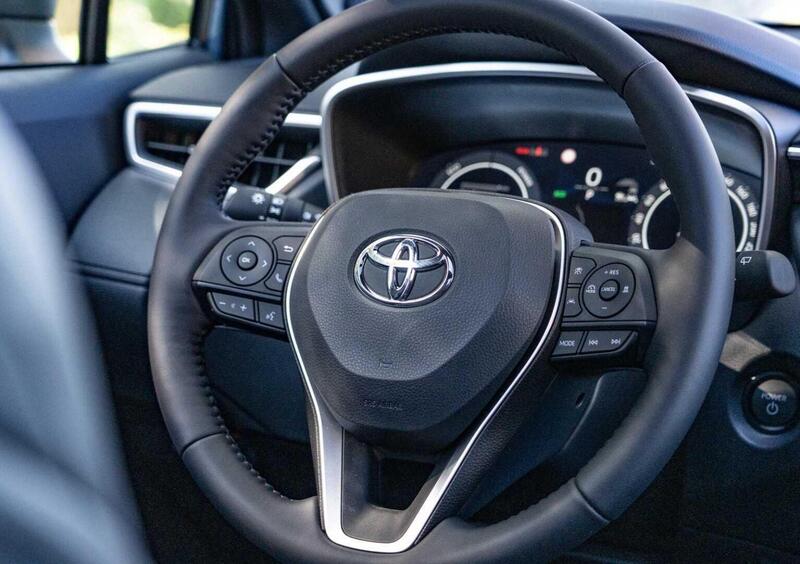 Toyota Corolla Cross Hybrid (11)