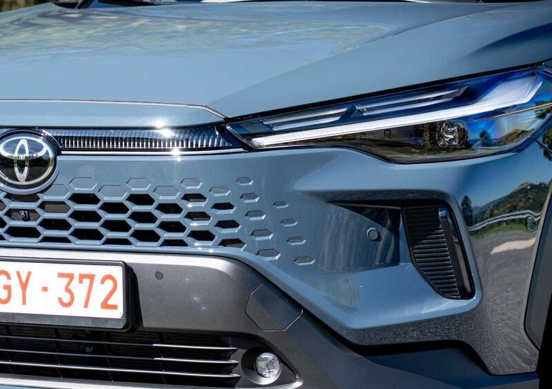 Toyota Corolla Cross Hybrid (17)