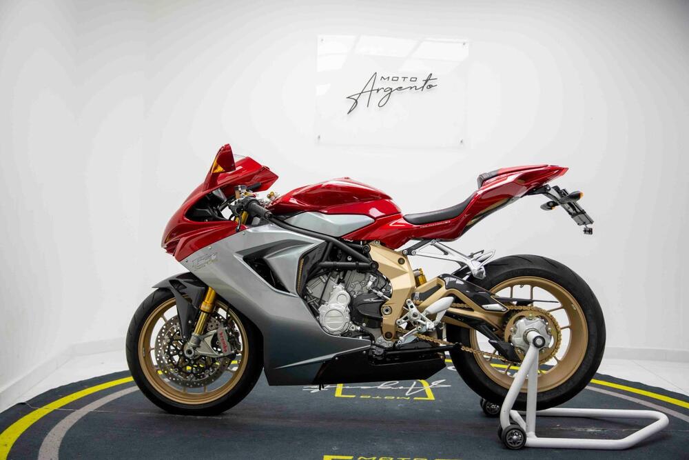 MV Agusta F3 675 Oro (2011) (3)