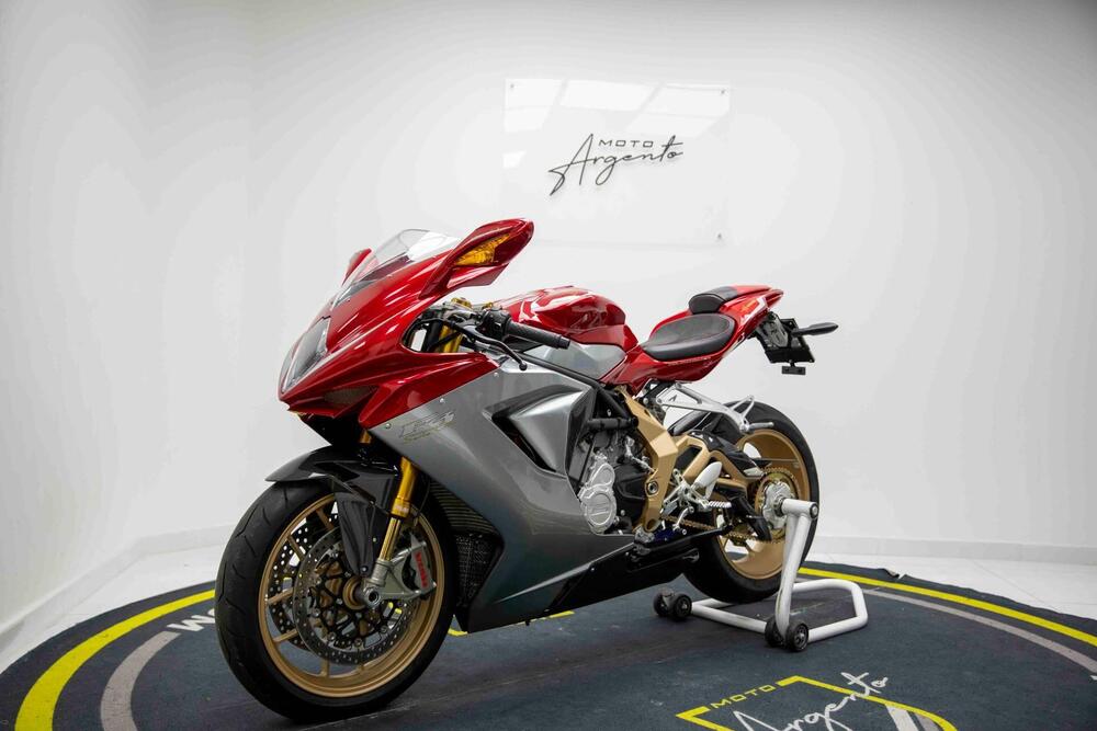 MV Agusta F3 675 Oro (2011) (4)