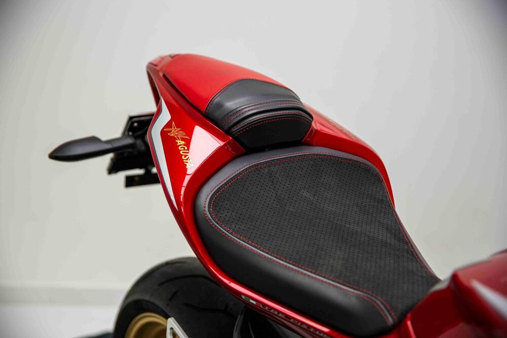 MV Agusta F3 675 Oro (2011) (10)