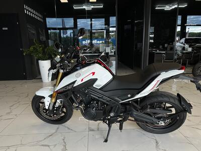 MBP M502N (2022 - 24) usata