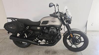 Moto Guzzi V7 Stone Special Edition (2022 - 25) usata