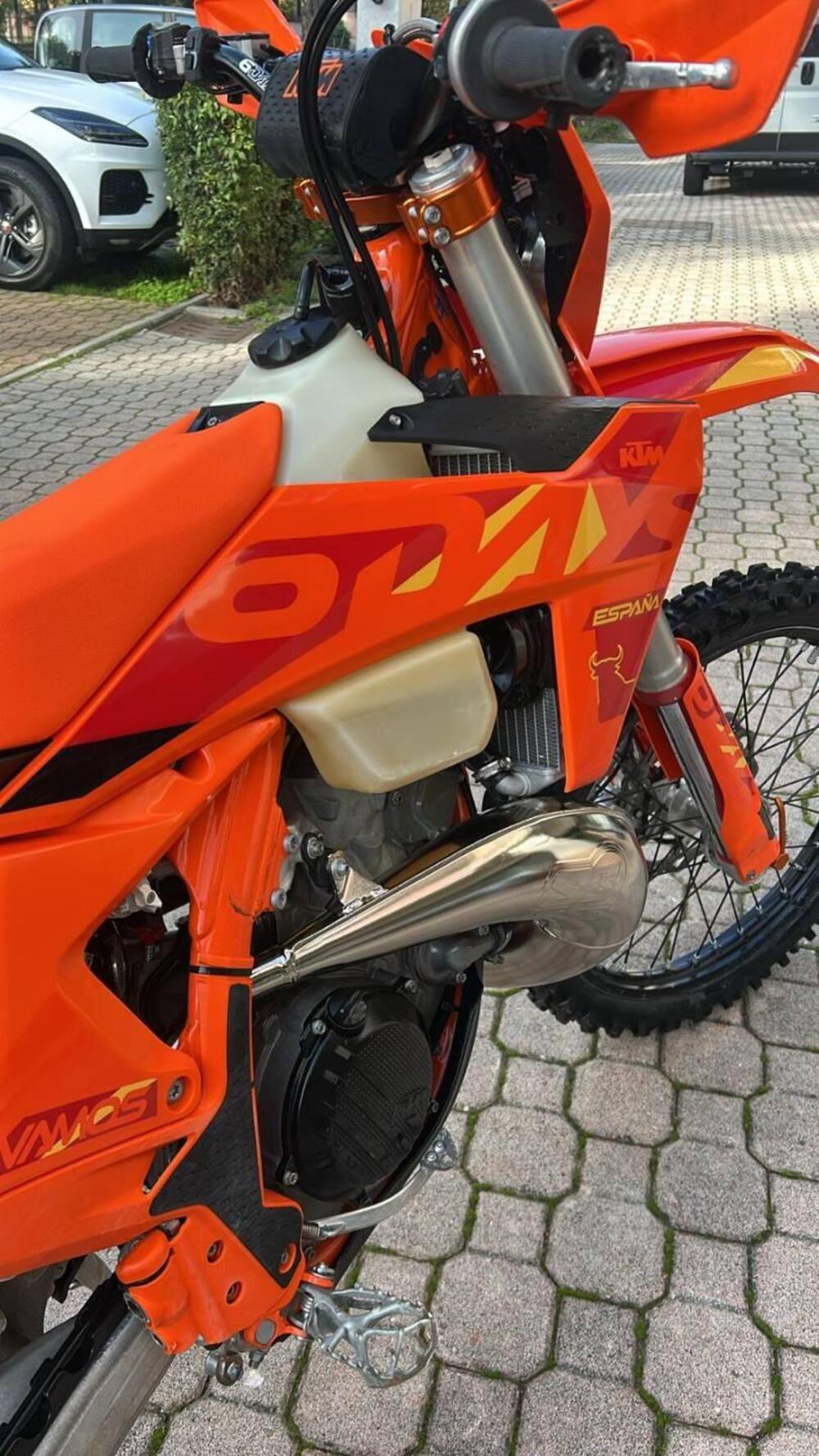 KTM 300 EXC Six Days (2025) (7)