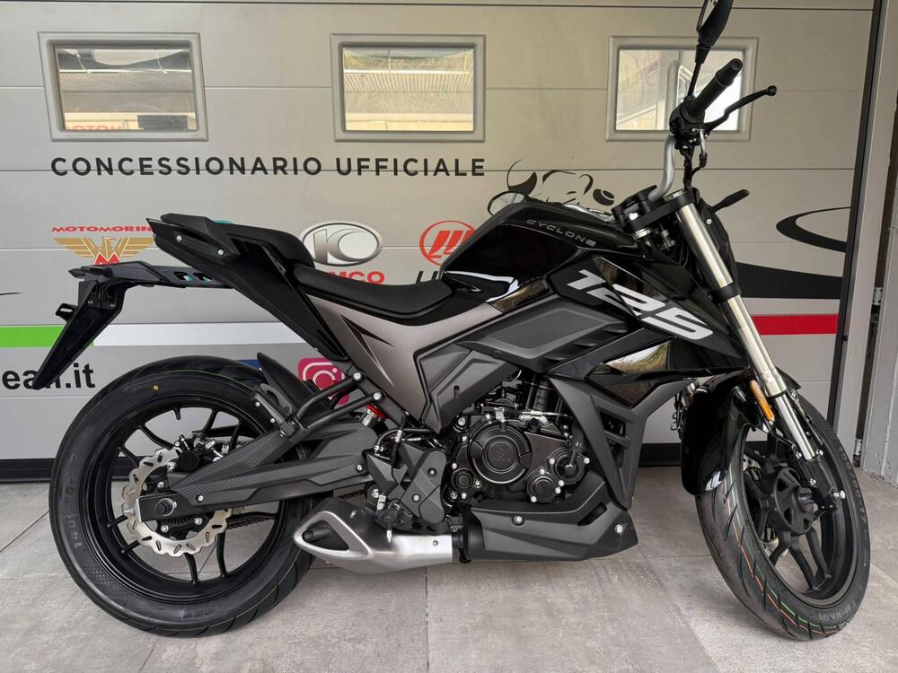 Cyclone Battlo 5S (2025 - 26) (5)