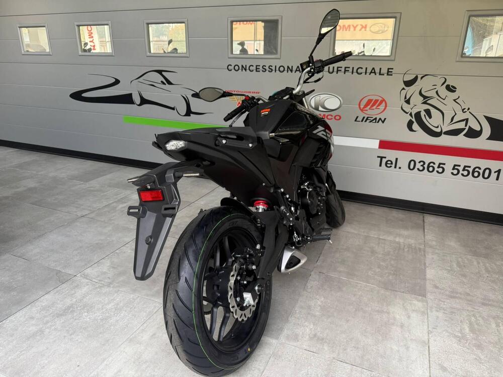 Cyclone Battlo 5S (2025 - 26) (12)