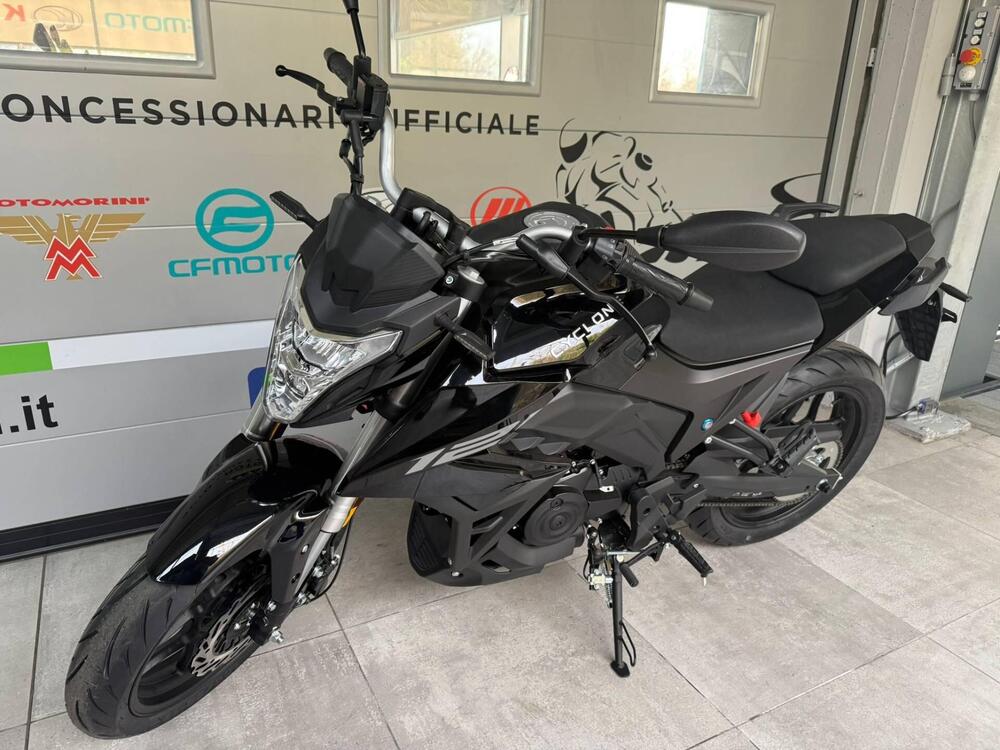 Cyclone Battlo 5S (2025 - 26) (14)